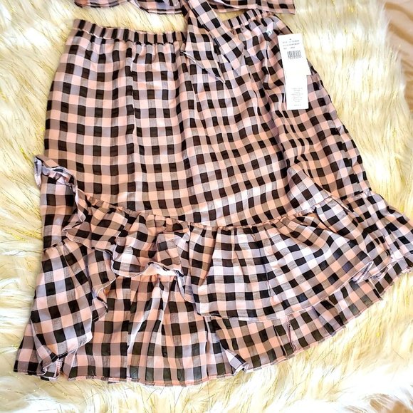 Dress the Population Dresses & Skirts - Dress The Population Cosmopolitan Pink and Black Plaid Skirt L Ruffled Bottom